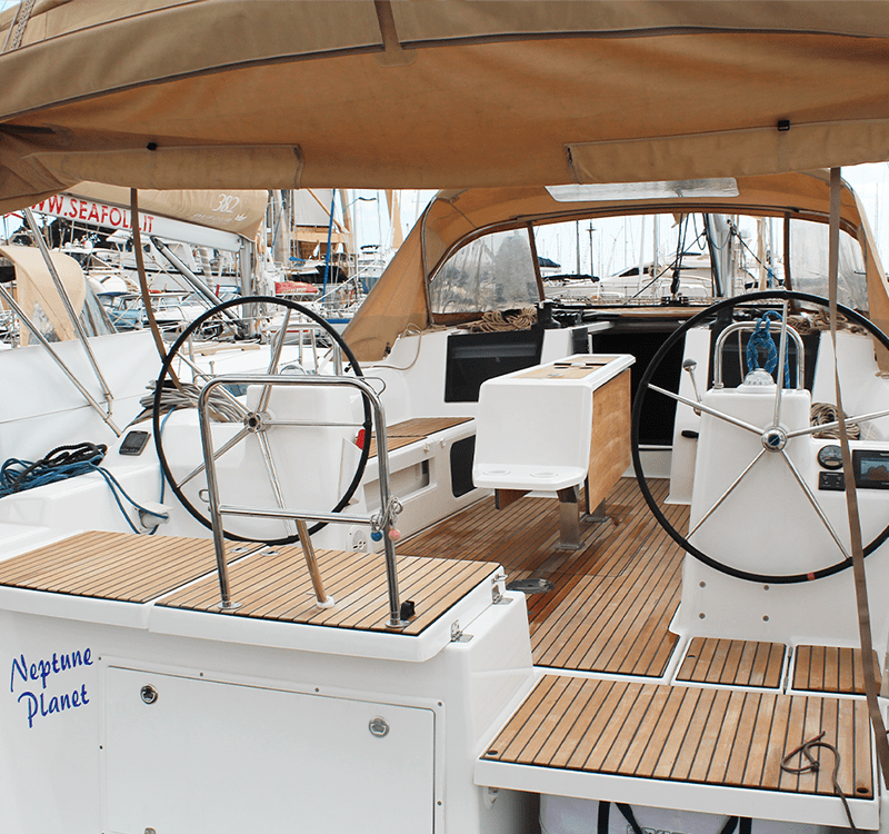 Dufour-460-GL-Neptune-Planet-2 Dufour-460-GL-Neptune-Planet-2