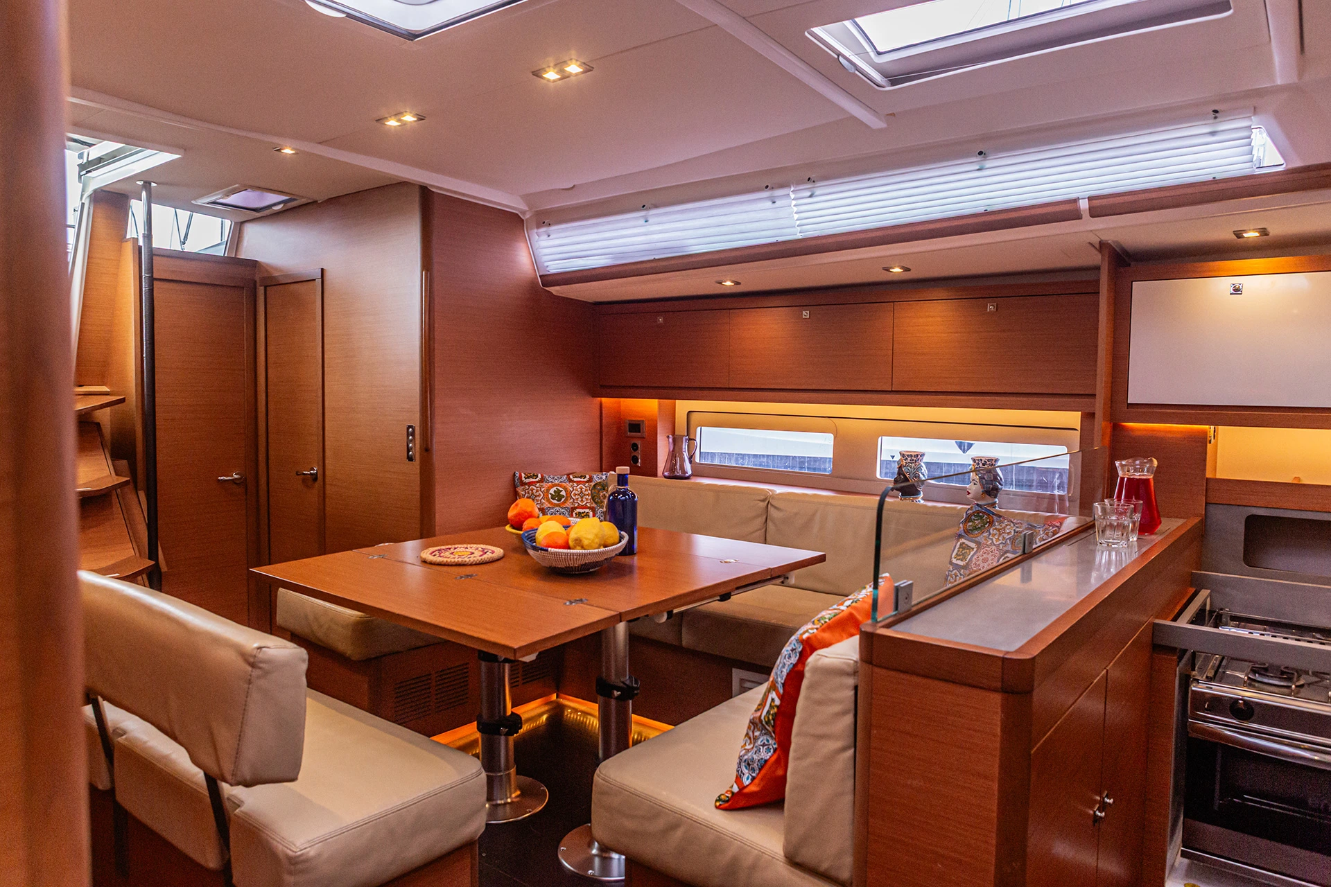 Dufour-530-wish-planet-int-06 DUFOUR 530 Wish Planet Dufour 530 wish planet int 06